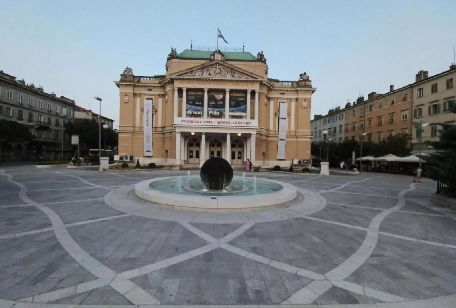 דירה Rijeka Capital Apartman